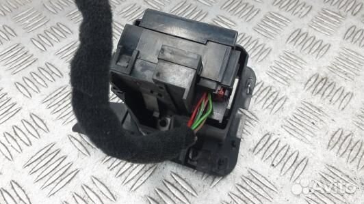 Замок зажигания volkswagen passat CC (ZNI11J101)