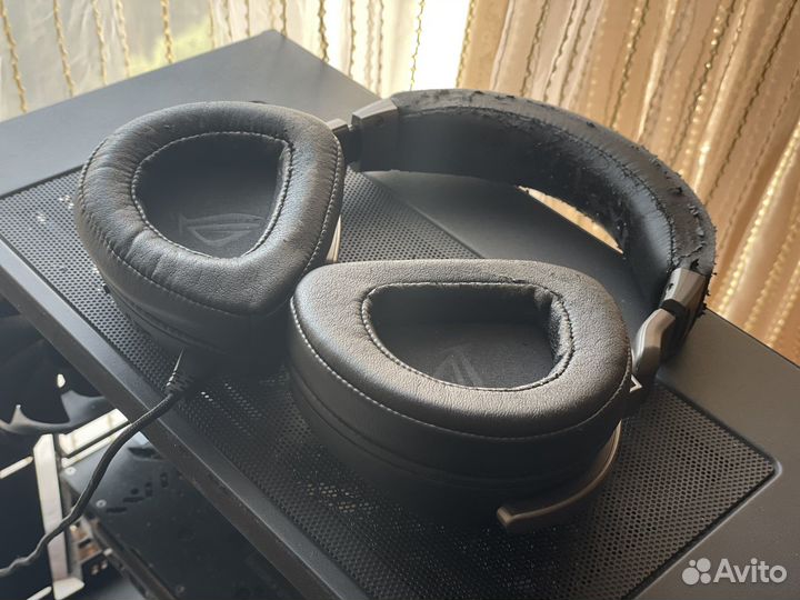 Наушники asus ROG