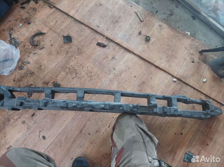 Амортизатор бампера передняя мерседес купе w217