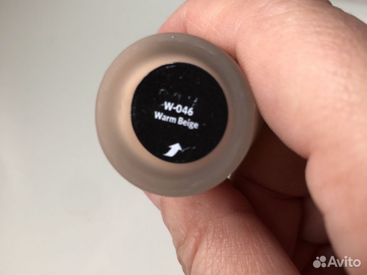 Устойчивое тональное средство Bobbi Brown W-046