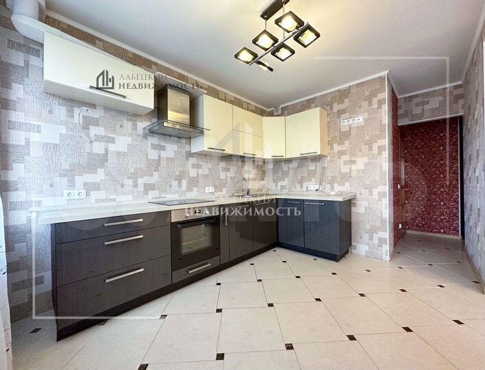 3-к. квартира, 82,6 м², 21/24 эт.