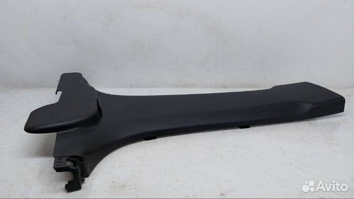 Обшивка салона правая Kia Soul 2 1.6 2014