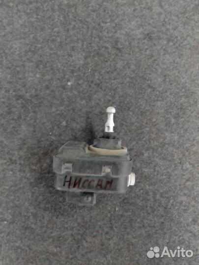 Корректор фары Ниссан ноут Е11