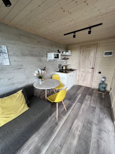 Дом 24 м² на участке 5 га