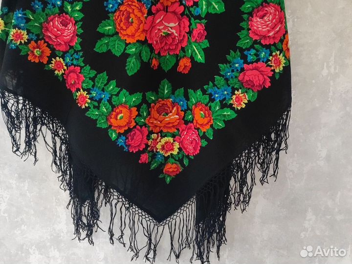 Павловопосадский платок СССР новый 145х145 шерсть