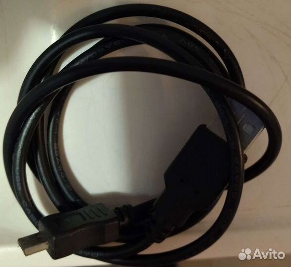 Кабели для зарядки телефона