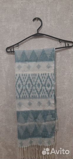 Шарфы и палантины