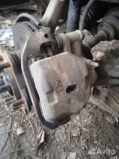 Суппорт тойота лите айс