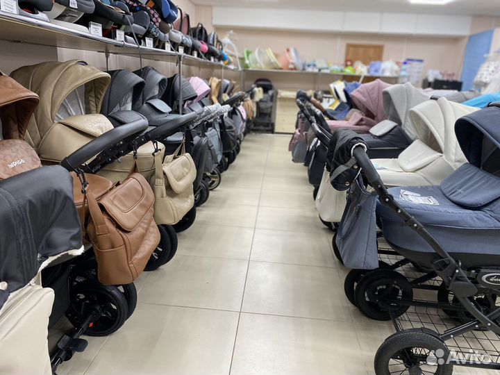 Коляски новые