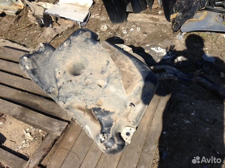 Бензобак Renault Kaptur