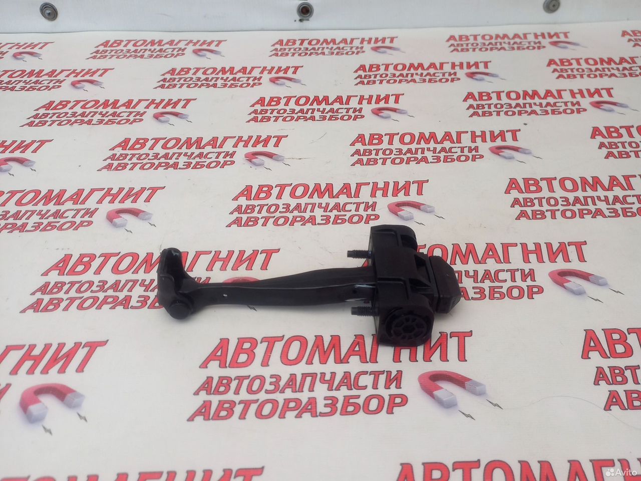 Ограничитель двери задней правой Омода С5