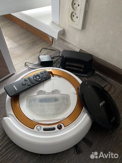 Робот пылесос Comfee