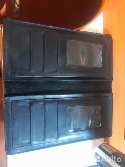 Кожаный кошелек
