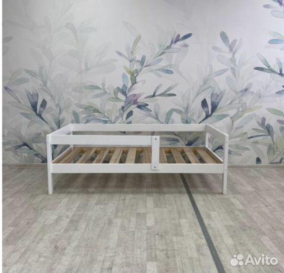 Кровать детская подростковая из массива березы