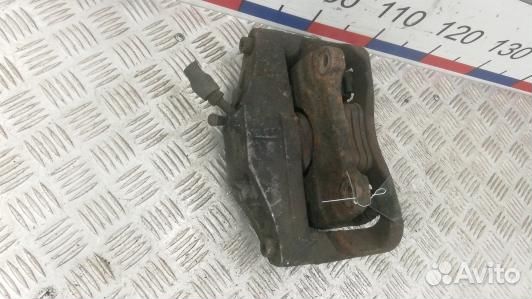 Суппорт тормозной передний правый volvo XC90 1 (TN