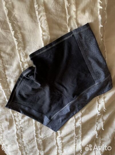 Спортивные шорты reebok