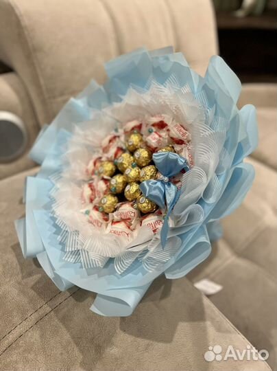 Сладкие букеты из конфет