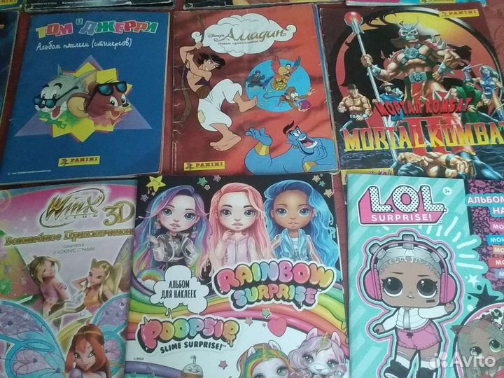 Альбомы с наклейками panini