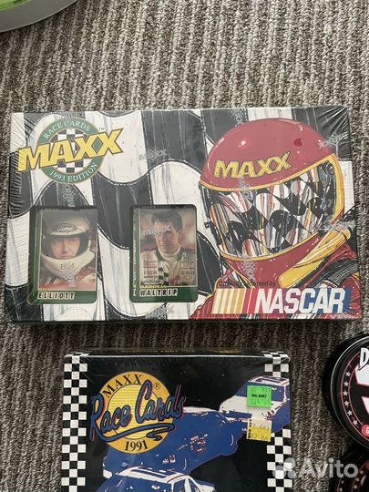 Nascar разные сувениры, коллекционные карточки