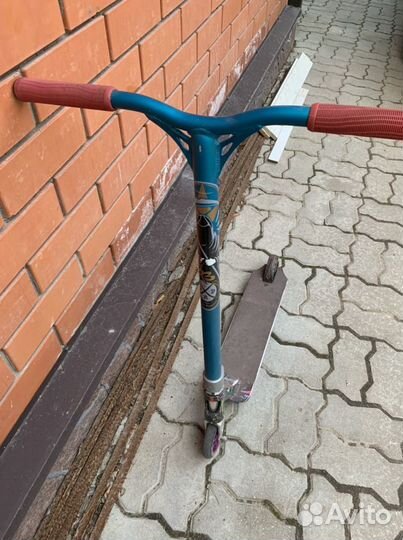 Трюковой самокат