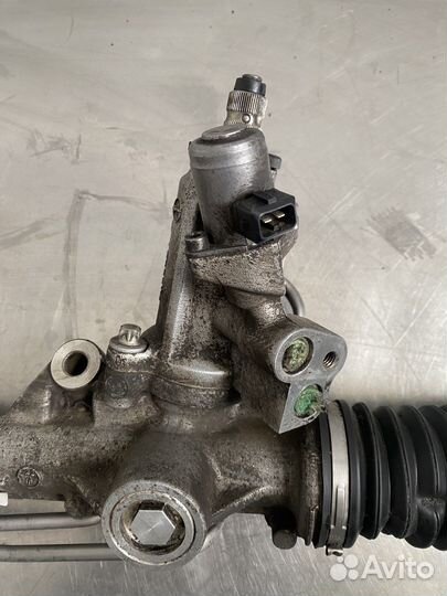 Рулевая рейка W204, W207 Mercedes-Benz