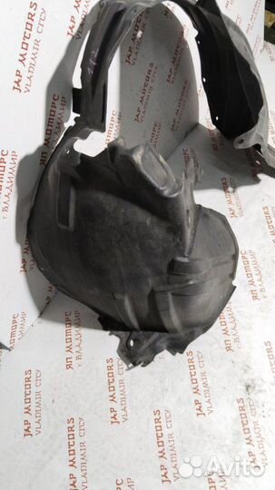 Подкрылок передний правый Nissan Juke хэтчбек