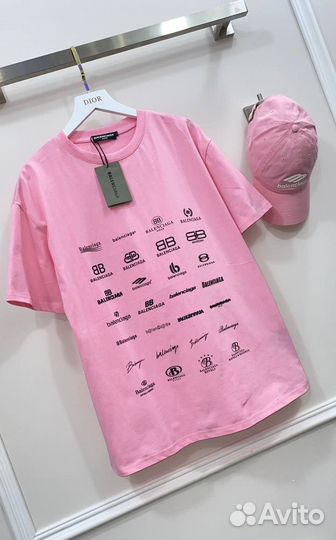 Футболка Balenciaga