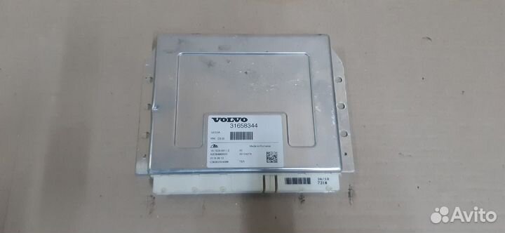 Volvo XC90 2015- блок управления подвески