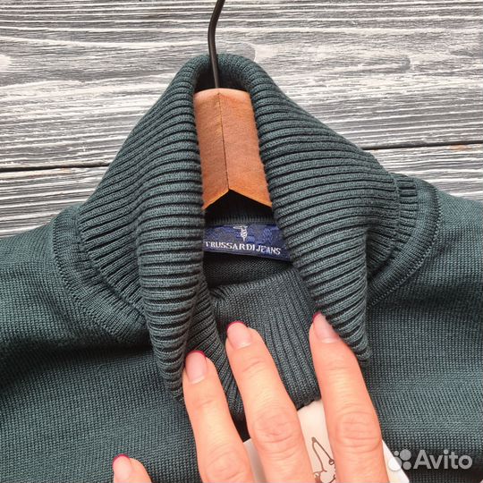 Водолазка Trussardi. XL