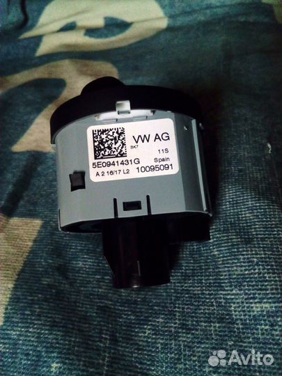 Переключатель света фар на шкоду рапид