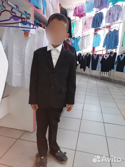 Костюм школьный пиджак брюки размер116 110