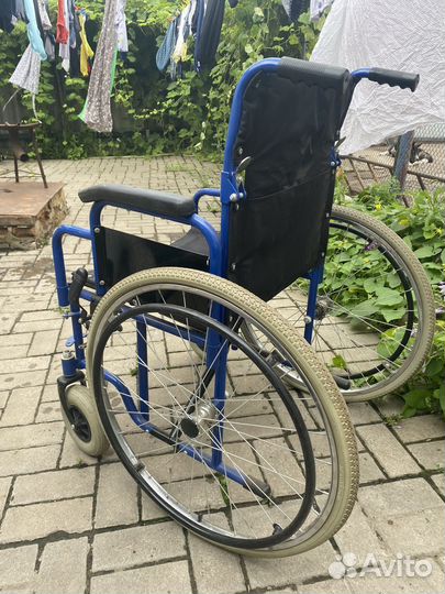 Коляска инвалидная