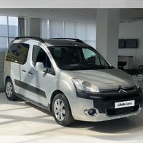 Citroen Berlingo 1.6 MT, 2012, 60 000 км, с пробегом, цена 1 099 000 руб.