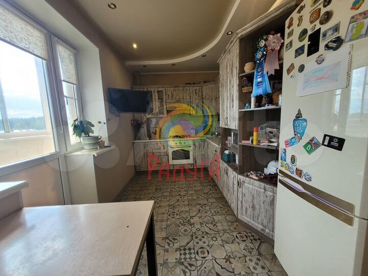 2-к. квартира, 69,8 м², 4/9 эт.