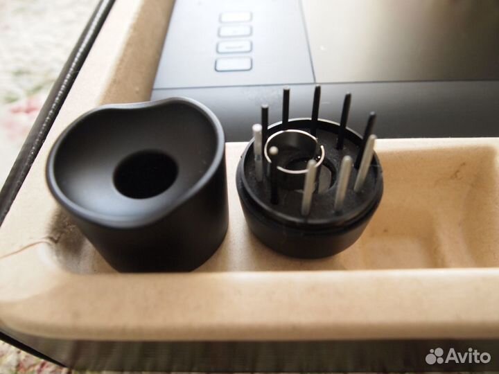 Графический планшет wacom Intuos Pro M (PTH-651)