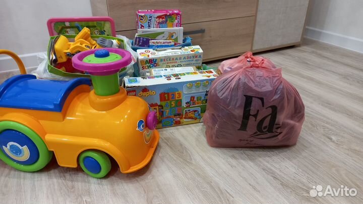 Игрушки + детские вещи