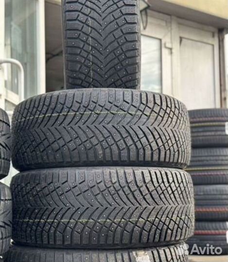 Michelin X-Ice North 4 275/45 R21 110T