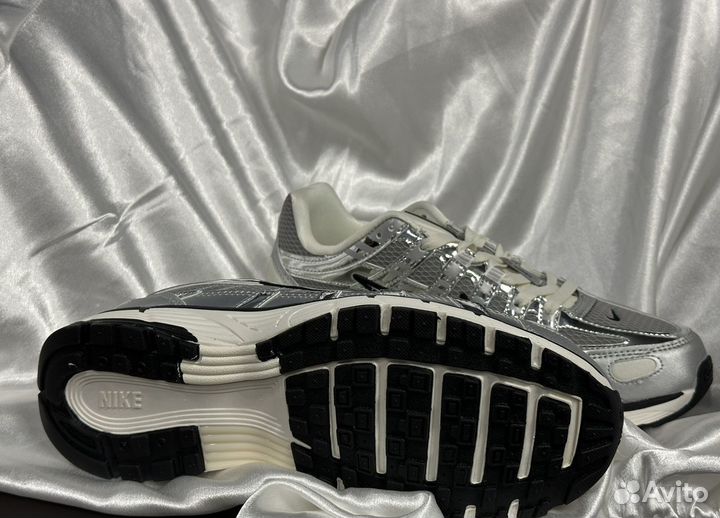 Кроссовки Nike p6000 silver