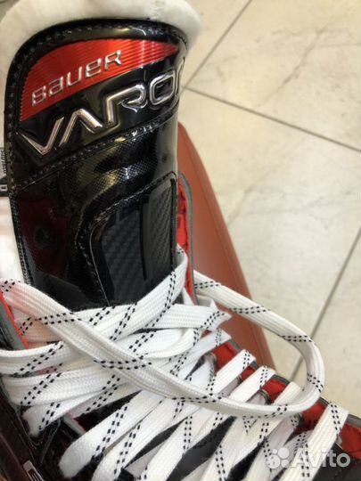 Коньки хоккейные bauer vapor select Sr