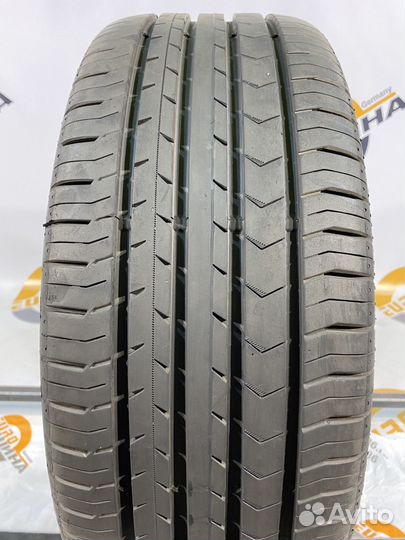 Continental ContiPremiumContact 5 235/55 R17 100W