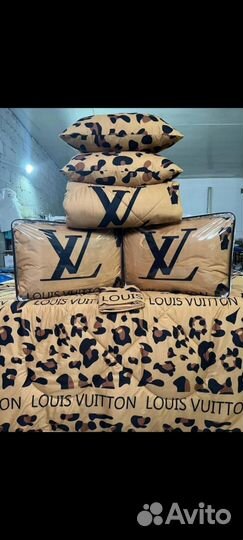 Комплект с подушками и одеялом