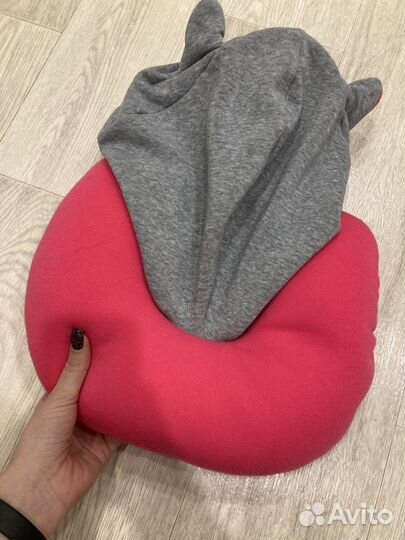 Подушка дорожная