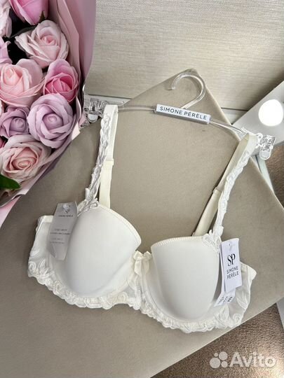 Бюстгальтер 70E simone perele