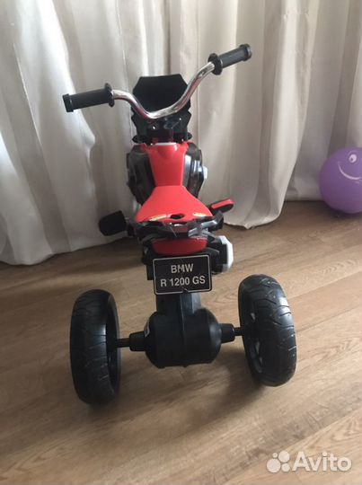 Детский трехколесный велосипед