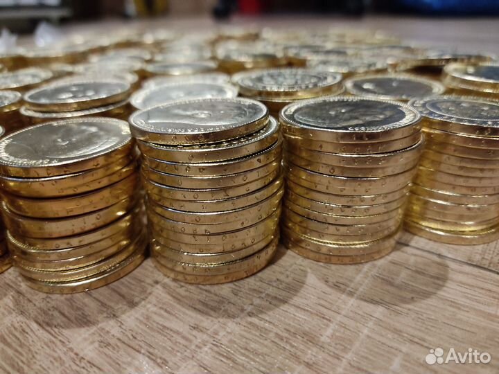 Копии золотых монет