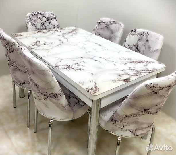 Раскладной стол и стулья 6шт