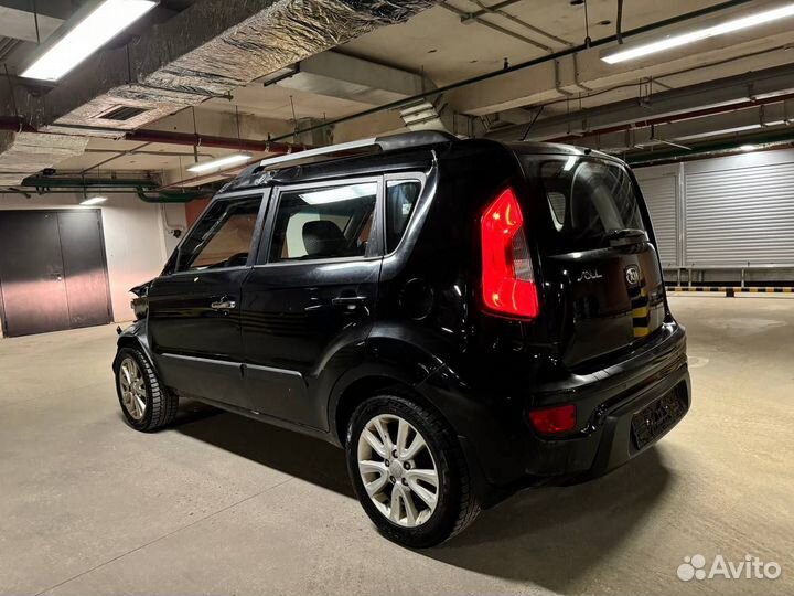 Kia Soul 1.6 МТ, 2013, битый, 225 120 км