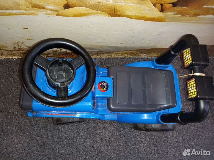 Машинка-каталка