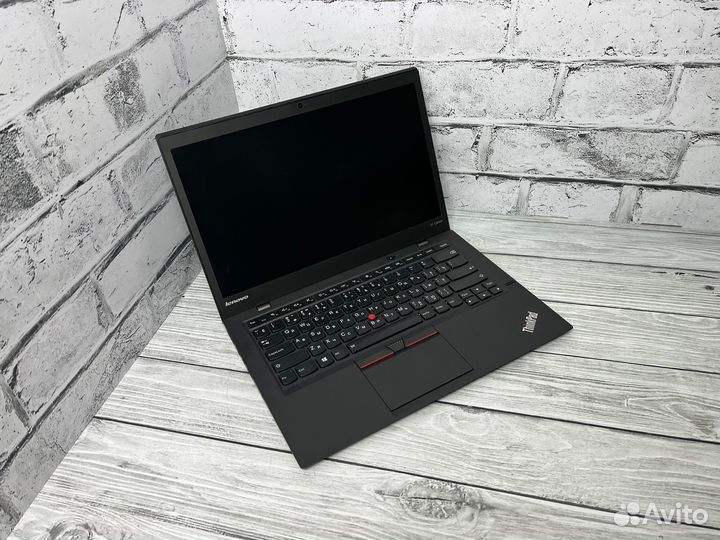 Ультратонкий и легкий карбоновый ноутбук