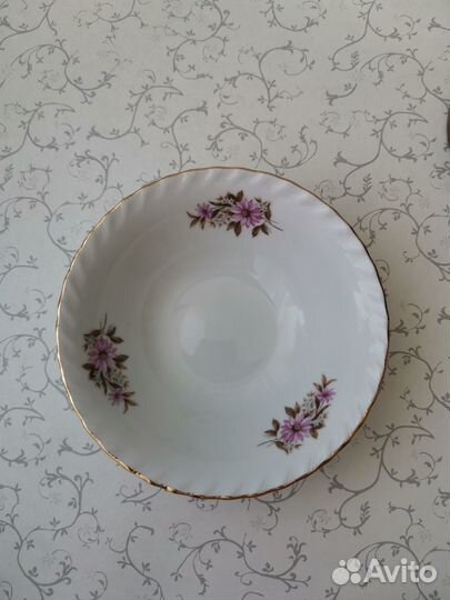 Фарфоровые салатники 